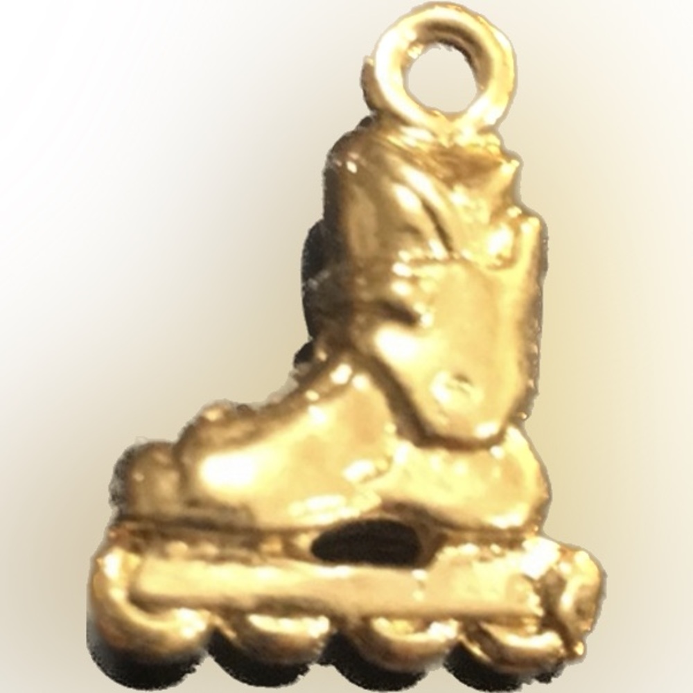 Roller Blade Charm 9kt